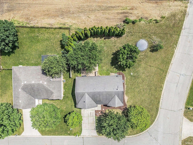 23200 S Oakleaf Dr, Elkhart, IN 46514 - aerial view of property and surrounding area