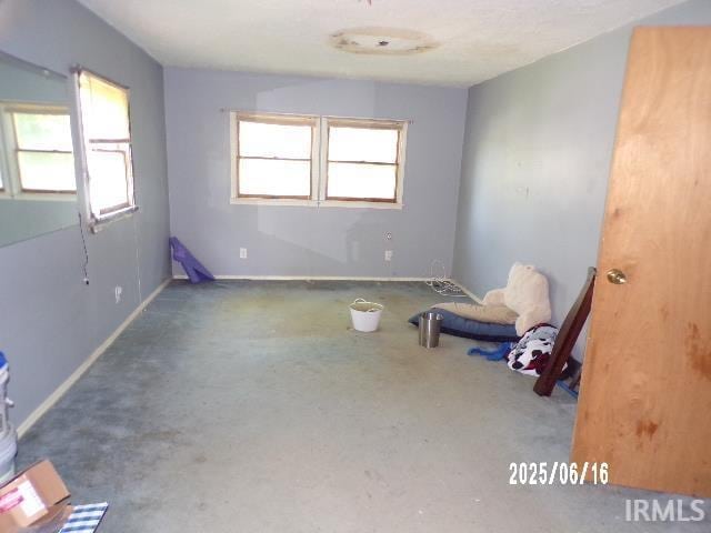 2401 S Selby St, Marion, IN 46953 - unfurnished room featuring plenty of natural light