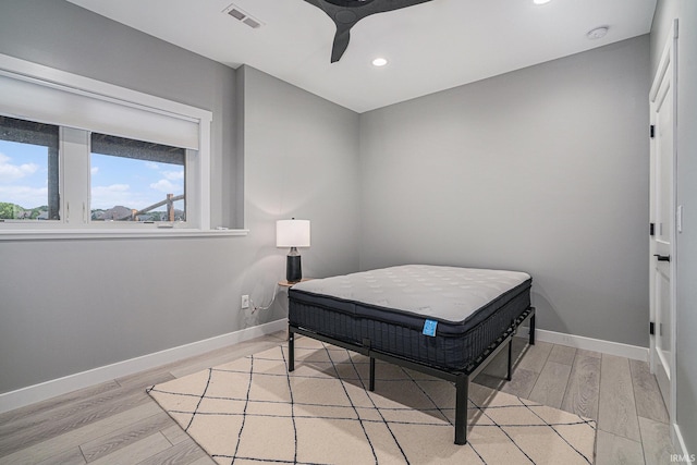 18419 Donegal Dr, South Bend, IN 46637 - bedroom with light wood-type flooring, recessed lighting, and ceiling fan
