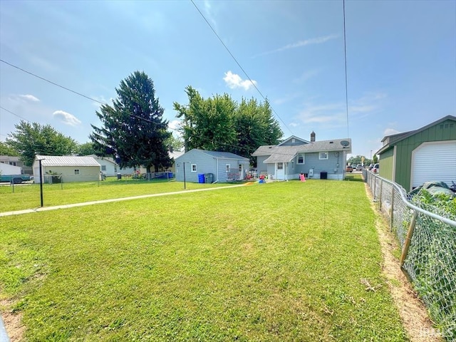 706 E Hoffer St, Kokomo, IN 46902 - view of yard