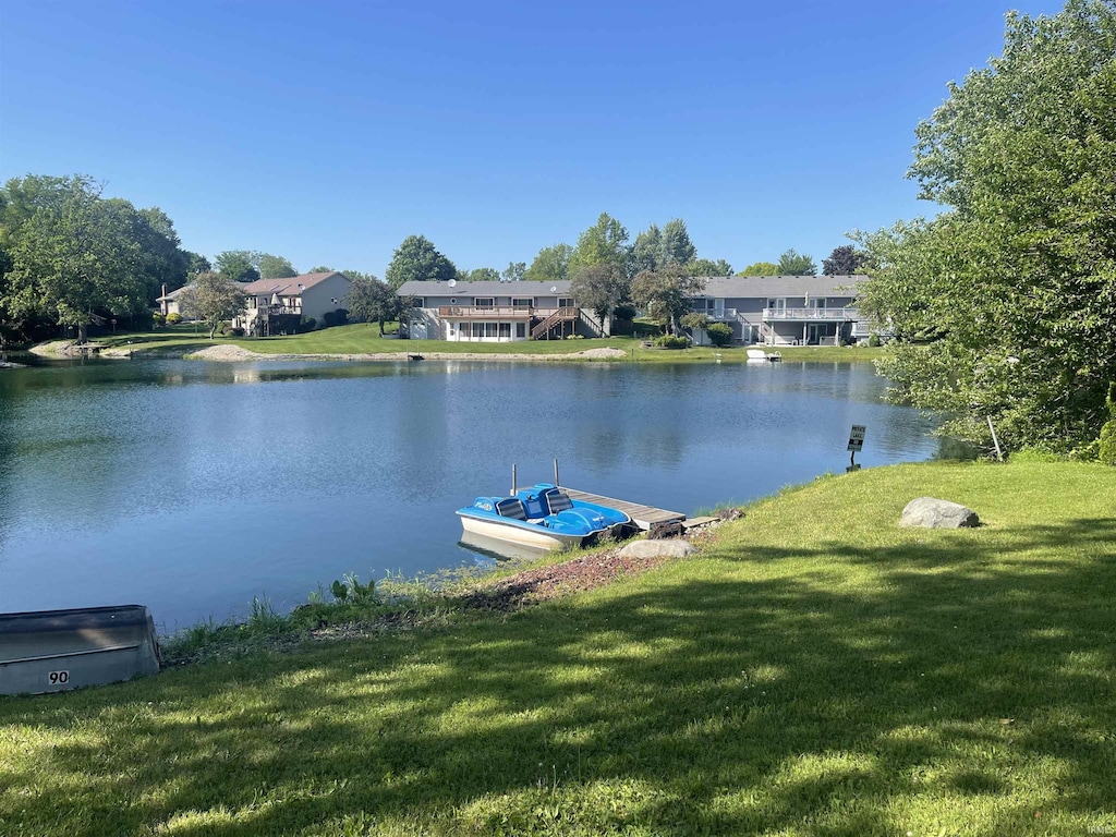 615 Azuba Ct, Columbia City, IN 46725 - water view