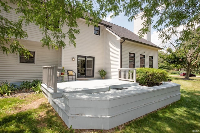 3827 Sunnycroft Pl, West Lafayette, IN 47906 - back of house with a chimney and a yard