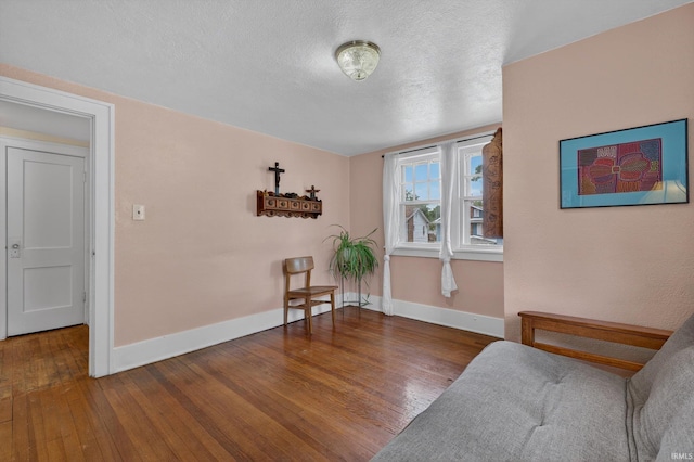 412 Tonti Ave, South Bend, IN 46617 - sitting room featuring wood-type flooring and a textured ceiling