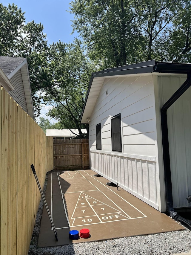 1503 W Ave, Goshen, IN 46526 - surrounding community featuring shuffleboard