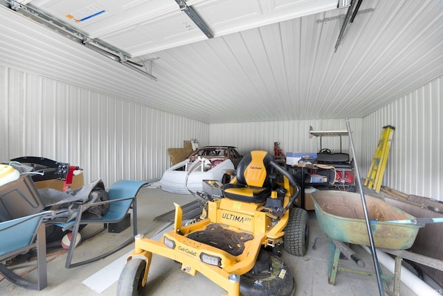 4831 Woodford Dr, Fort Wayne, IN 46835 - view of garage