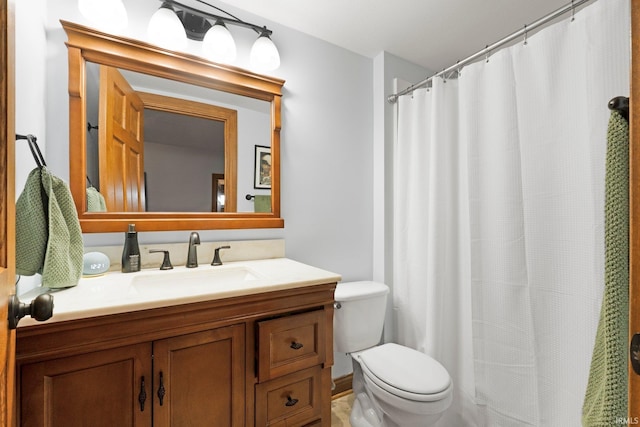 16619 Amethyst Pkwy, Fort Wayne, IN 46845 - bathroom with vanity and a shower with curtain