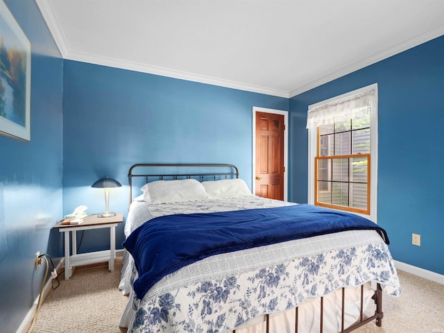 8220 Sakaden Pkwy, Fort Wayne, IN 46825 - carpeted bedroom with crown molding