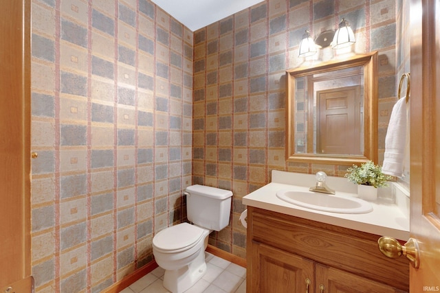 1102 Cabriolet Blvd, Auburn, IN 46706 - bathroom featuring tile patterned flooring and vanity