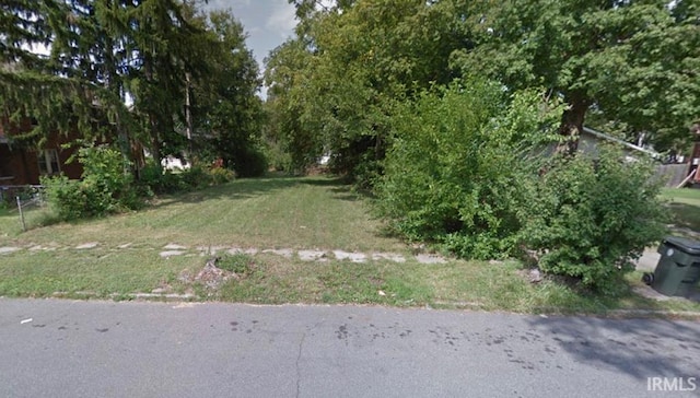 911 W Lasalle Ave, South Bend, IN 46601