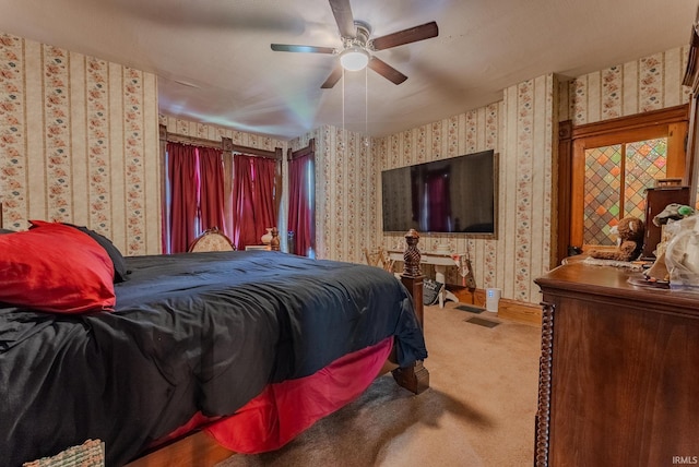 240 Elm St, Wabash, IN 46992 - carpeted bedroom featuring wallpapered walls and a ceiling fan