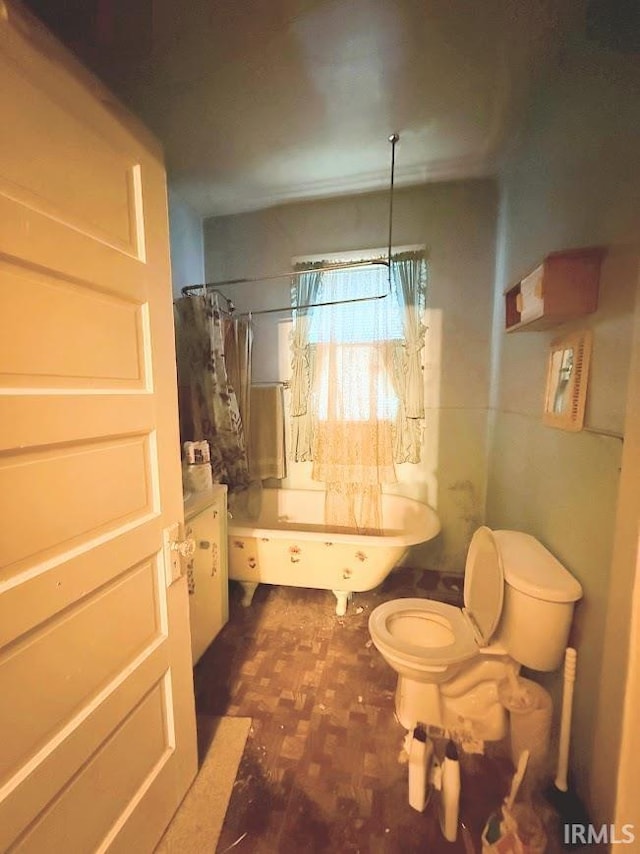 819 Race St, Logansport, IN 46947 - full bathroom featuring toilet