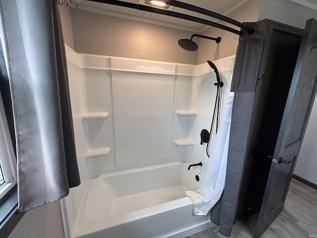 140 W 100 S Rd, Lagrange, IN 46761 - full bath with shower / bath combo and wood finished floors