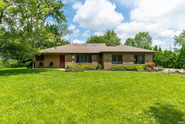 3836 W State Blvd, Fort Wayne, IN 46808 - ranch-style home with a front yard and brick siding