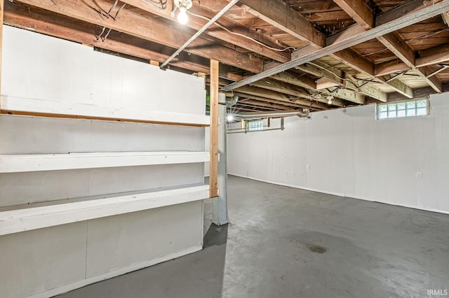 533 Altgeld St, South Bend, IN 46614 - view of below grade area