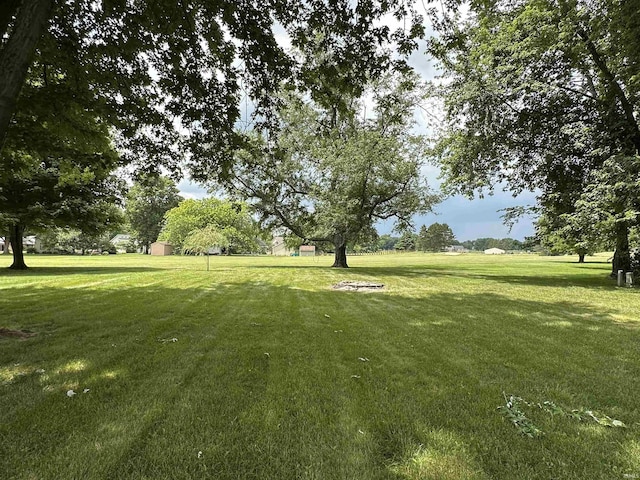 1701 Fairway Dr, Kokomo, IN 46901 - view of grassy yard