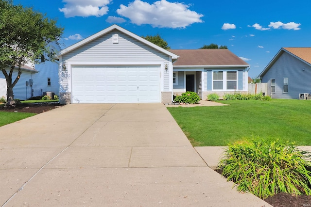 4136 E Braxton Dr, Lafayette, IN 47909 - single story home featuring a front yard, driveway, and a garage