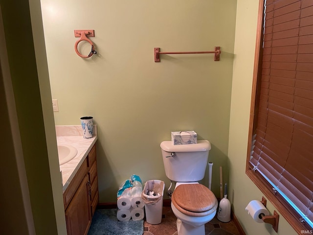 2006 Felix Pl, Plymouth, IN 46563 - bathroom featuring vanity and toilet
