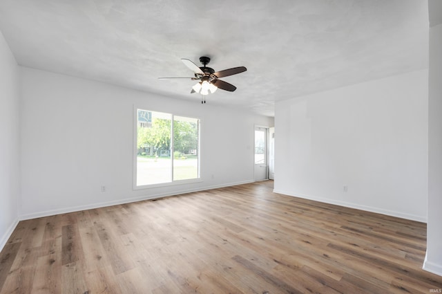 384 Chatham Ct, Union City, IN 47390 - spare room featuring light wood-style floors and ceiling fan