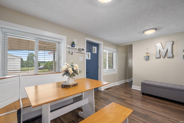 9462 W 1200 S 35, Marion, IN 46952 - dining area featuring a textured ceiling and dark wood-type flooring
