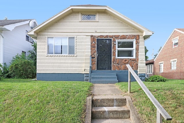 1110 Chalfant St, South Bend, IN 46617 - view of front of house featuring a front yard