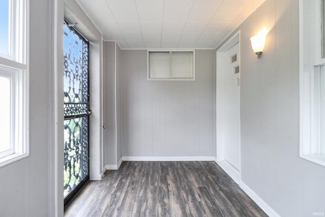 1110 Chalfant St, South Bend, IN 46617 - empty room featuring dark wood-style flooring