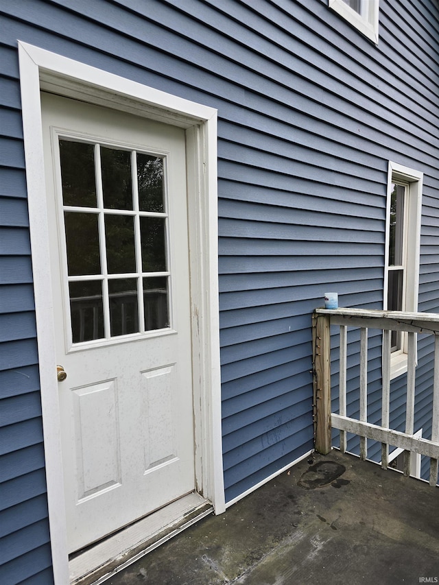 817 Mason St, Elkhart, IN 46516 - entrance to property