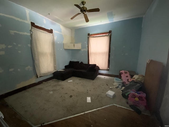 324 Tanguy St, Logansport, IN 46947 - living room with a ceiling fan