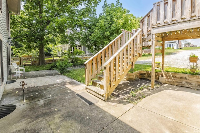 1121 W Grant St, Ellettsville, IN 47429 - view of patio