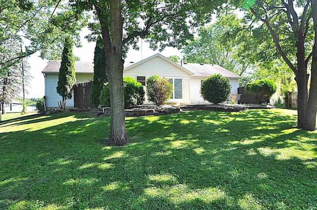 21573 Kern Rd, South Bend, IN 46614 - view of front of home