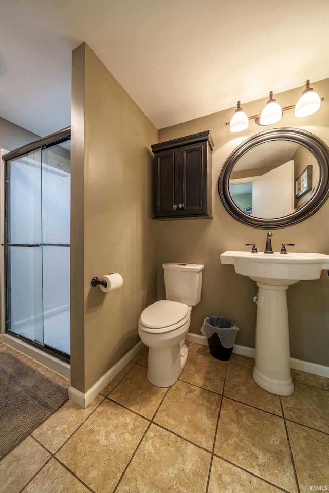 401 W Third St, Fairmount, IN 46928 - full bath featuring a shower stall and tile patterned flooring