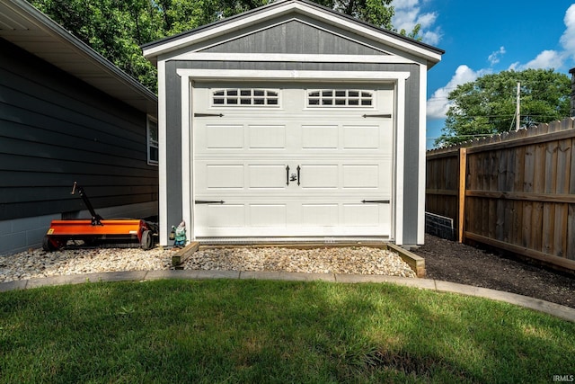 401 W Third St, Fairmount, IN 46928 - view of detached garage