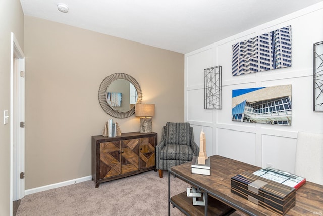 2057 Abbey Ln, Columbus, IN 47201 - living area with carpet and a decorative wall