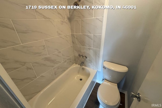 1410 Dunham On Berkley, Kokomo, IN 46901 - full bathroom with toilet and shower / bathtub combination