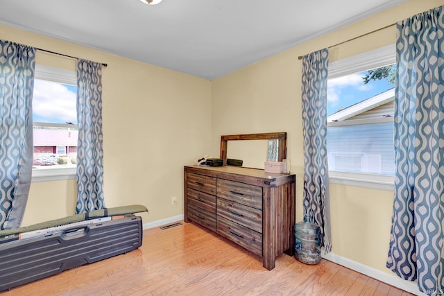 1803 Linwood Dr, Bedford, IN 47421 - bedroom featuring wood finished floors and baseboards