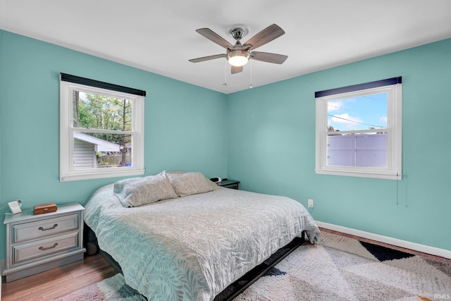 1803 Linwood Dr, Bedford, IN 47421 - bedroom with baseboards and a ceiling fan