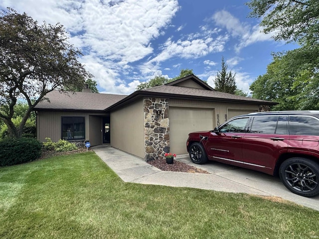 8304 Lamplighter Ct, Fort Wayne, IN 46835