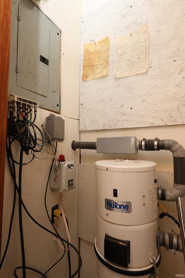 1765 E Old Kokomo Rd, Marion, IN 46953 - utilities featuring electric panel and a central vacuum unit