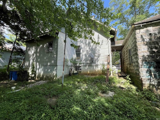 2812 Oliver Rd, Mount Vernon, IN 47620 - view of home's exterior