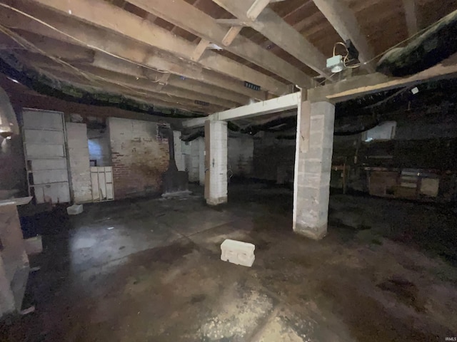 2812 Oliver Rd, Mount Vernon, IN 47620 - view of unfinished basement