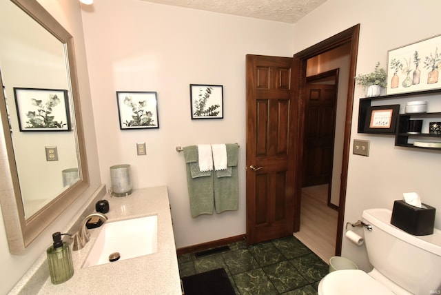 805 S James Ave, Fowler, IN 47944 - half bath featuring toilet and vanity