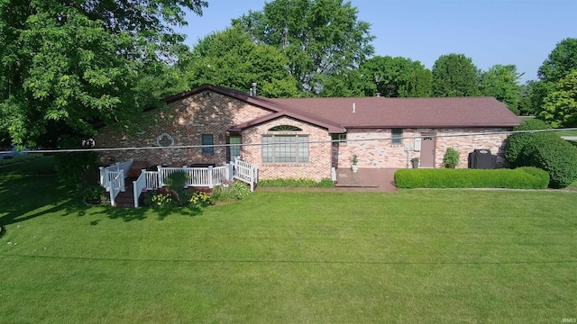 805 S James Ave, Fowler, IN 47944 - view of front of house with brick siding