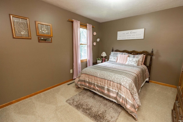 2233 Pine Creek Ct, South Bend, IN 46628 - bedroom featuring carpet floors and baseboards