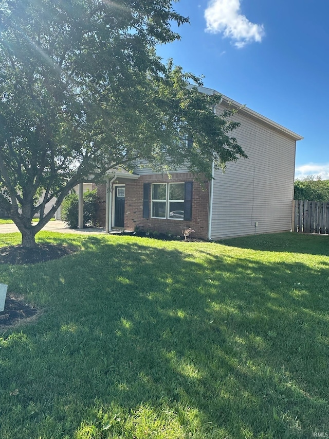 914 Braxton Dr N, Lafayette, IN 47909 - view of front of property featuring brick siding