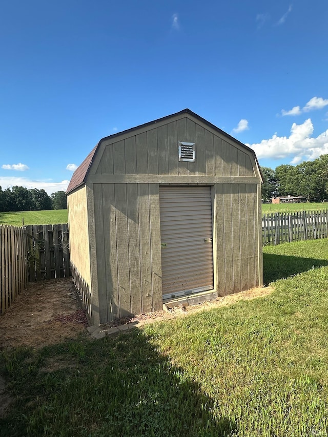 914 Braxton Dr N, Lafayette, IN 47909 - view of shed featuring a fenced backyard