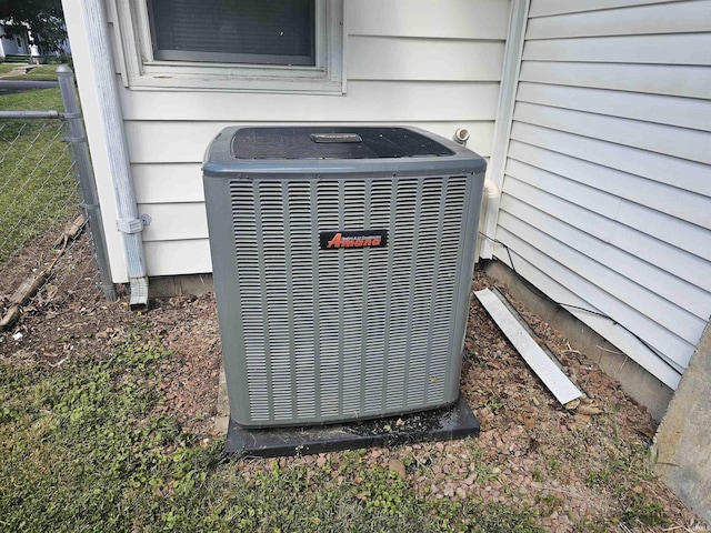 922 21st St, Logansport, IN 46947 - exterior view of a cooling unit