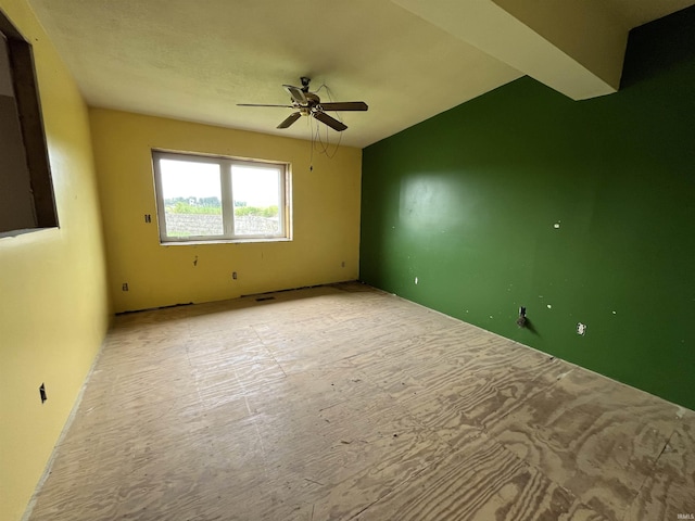 4524 E 800 N, Ossian, IN 46777 - spare room featuring a ceiling fan