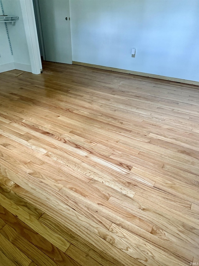 1417 E Clairmont Pl, Bloomington, IN 47401 - detailed view of wood finished floors and baseboards
