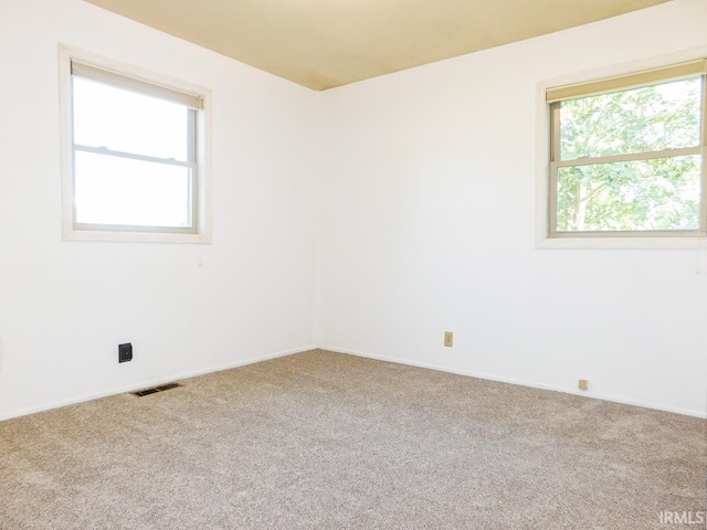 185 W Mercury St, Markle, IN 46770 - carpeted empty room featuring baseboards