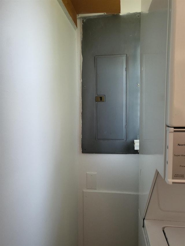 202 Webster St, Monroeville, IN 46773 - view of utility room