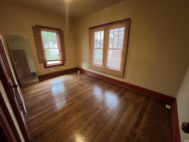912 Broadway St, Vincennes, IN 47591 - unfurnished room with wood finished floors and baseboards